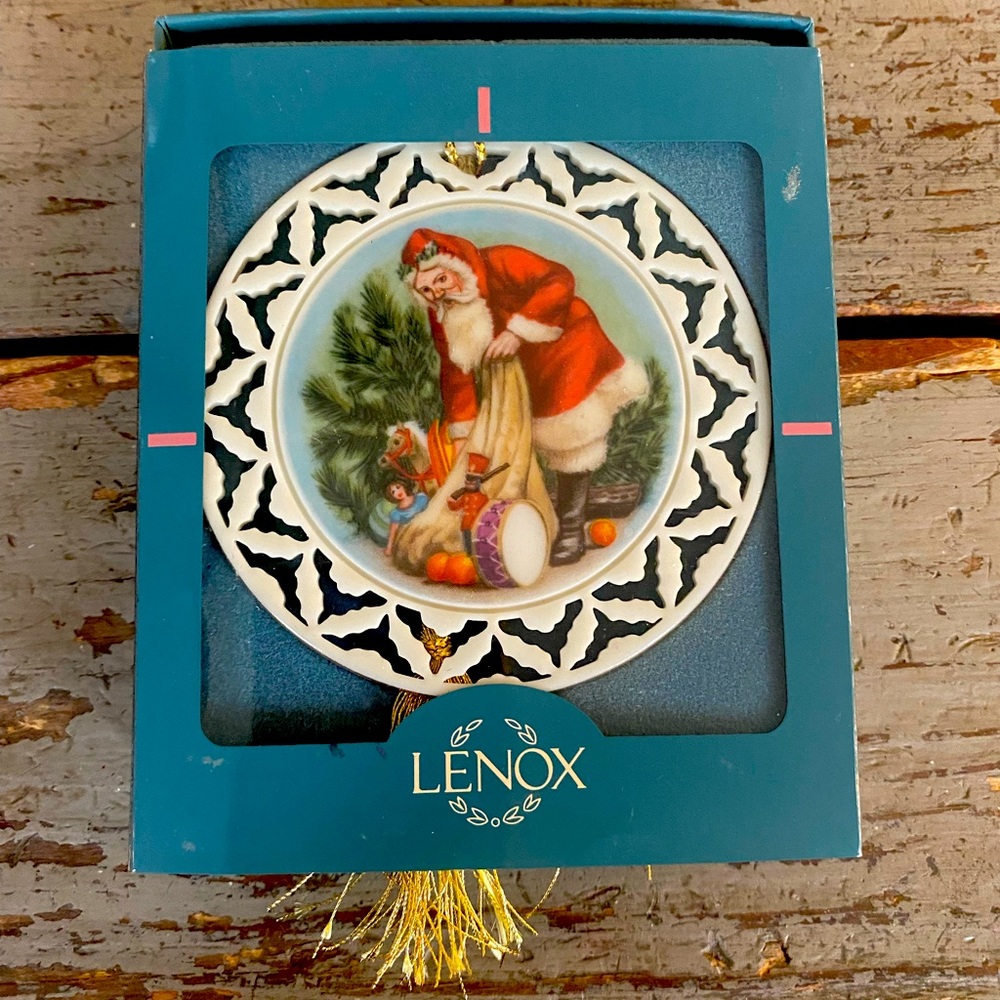 Lenox Santa’s Portrait Series Ornament 1989